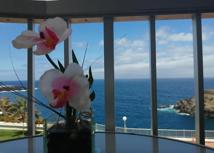 ESTUDIO Vistas al Océano y Playa